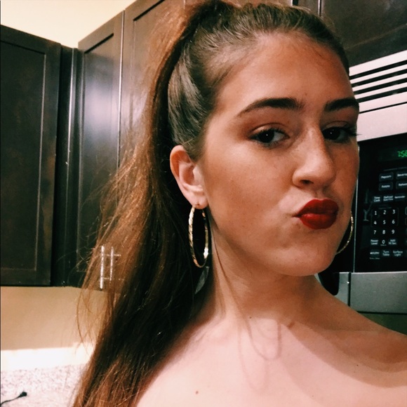 meet your posher - Picture 1 of 1